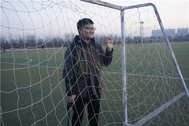 闪光的信院第264期：以青春为证做荧幕后的“超级英雄”闪光青年•王超智