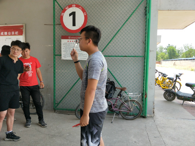 【完满班级】Youth Summer  让我讲给你听——淬炼商学院六月完满班级主题活动（三十六）