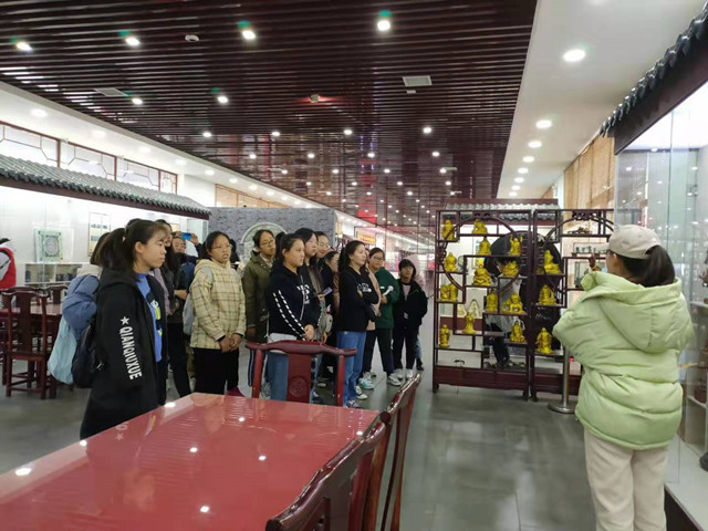 【完满班级】探访美食特产&nbsp;传承非遗文化——经济与管理学院十一月完满班级活动纪实（二）