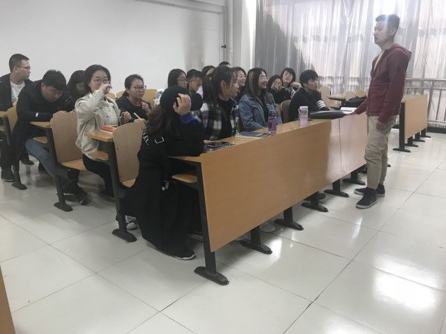 【完满班级】赏满园春色 品精彩人生——食品与环境学院资环1601班春游会