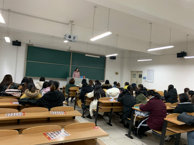 【完满班级】领略生活魅力 守望青葱岁——外语系英语1901班、1907班12月完满班级活动