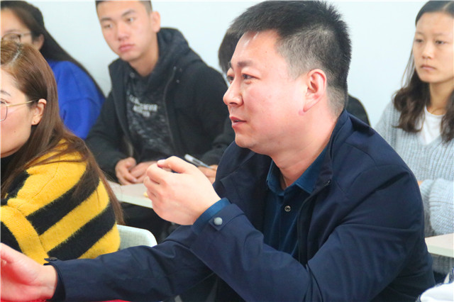 【1+1＞2】“双院”联动融合 开拓创新平台——智能工程学院携手太行书院融合交流座谈会