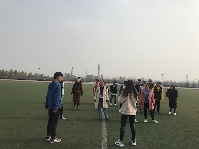 【完满班级】魅力操场 舞动星空——远景1805班举办完满班级活动