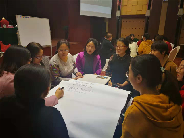 我校师生受邀为晋中市计生协青春健康师资培训班做培训