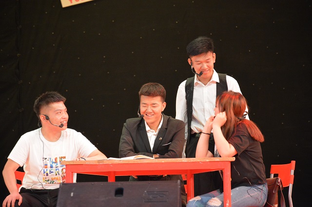 【毕业季】食品与环境学院2019届“青春无悔 行且珍惜”毕业晚会感动落幕