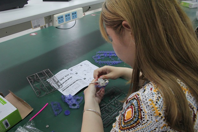 【缤纷百团】巧手“工坊” 承包你的奇思妙想