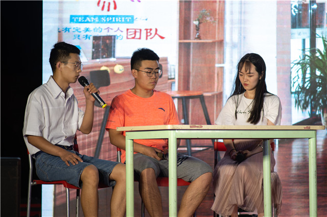 因为志愿服务 我们在信院这样成长