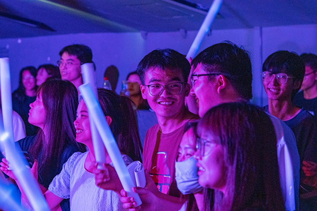 约定此时 加载中loading……——艺术传媒学院2023届毕业生晚会开启