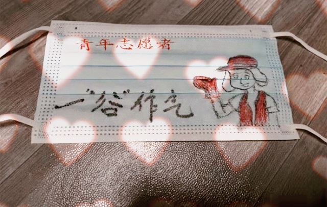 【情暖社区】市民课堂305期:双线联动 “罩”唤未来 志愿者创意开展