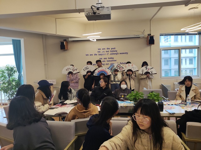 【完满班级】根植火热生活 点亮生命精彩——经济与管理学院十一月完满班级纪实（一）