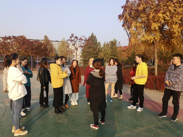 【完满班级】 竞技之力 活力青春——经贸1601班、英语1602班完满班级活动