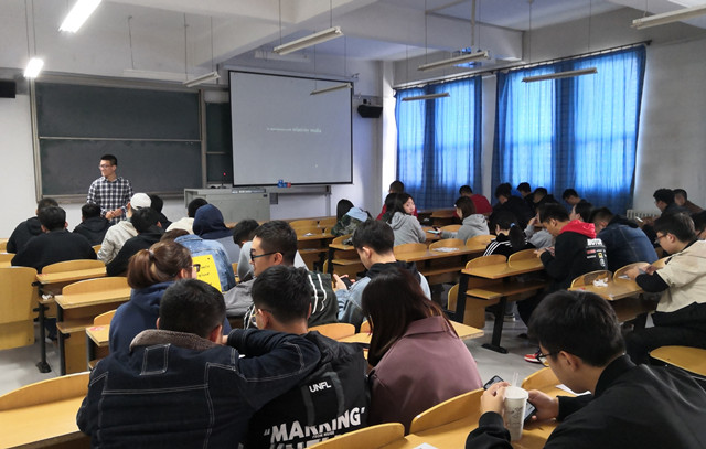 【辅导员说完满】大学于学 就业于业——大数据学院、信息工程学院2016级辅导员说完满