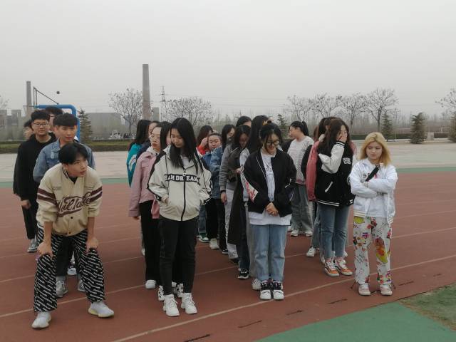 【完满班级】彰显青春风采 养成团队精神——大数据学院、信息工程学院数字1901班完满班级活动