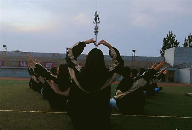 工作标兵•张梦琦:所有的热爱和坚持都会发光