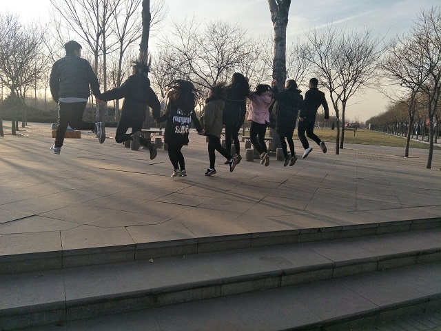 【完满班级】岁月的印记——艺术传媒系环设1601班、1605班举办创意照片拍摄活动