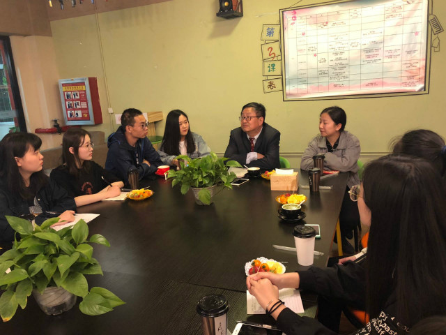 【师生共膳日】浅闻书香不忘初心 笔笔浓墨学如人生——经济与管理学院考研师生共膳日