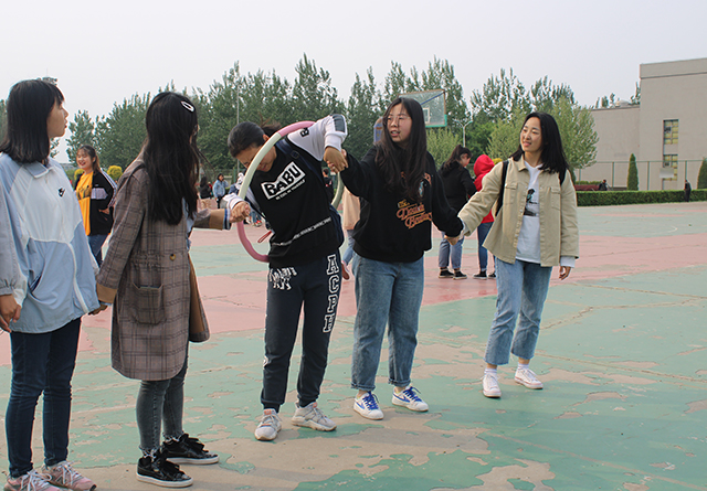 【完满班级】传五四精神 扬青春风采——艺术传媒学院视觉1802班“五月青年月 运动不停息”主题团日活动