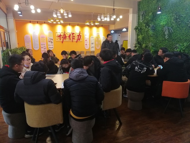 【完满班级】收藏时光 珍藏温暖——计科1802班“彩色中国梦”活动