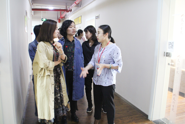 【1+1＞2】专业与完满深度融合——艺术传媒学院非遗传承与保护主题讲座与去书院“座”客