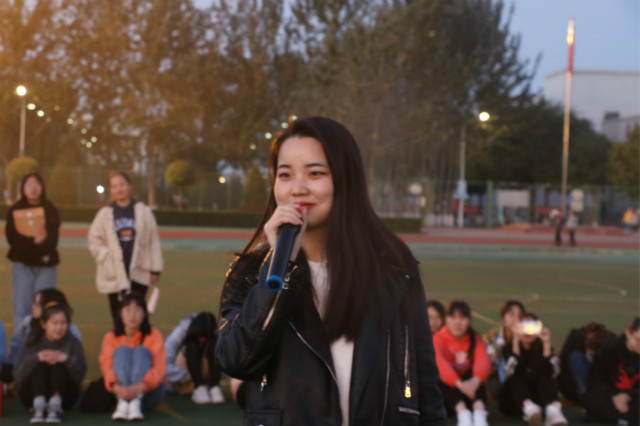 家乡的土地 无需雕琢的美丽画卷——外语系第八届“show”出家乡暨2020级新生破冰仪式