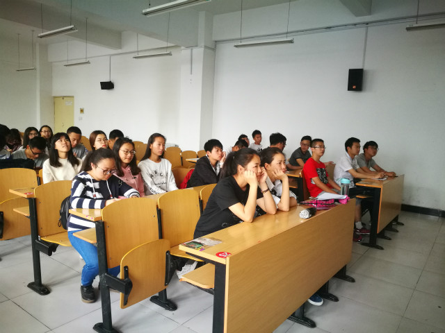 【完满班级】经济管理系“叮咯咙咚呛·穿越古今戏剧之路”之物流1603班完满班级活动