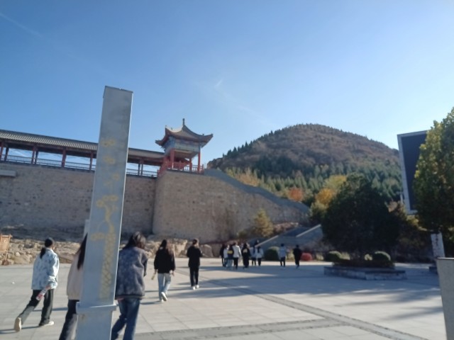 【完满团支部】峰回路转 勇攀高峰 青春无极限——淬炼·国际商学院财务（对口）2205班完满团支部活动
