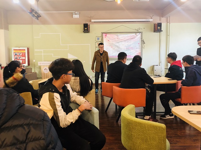 【完满班级】好的规划 充实的大学——软件1802班举办“我的未来我做主 大学规划”完满班级活动