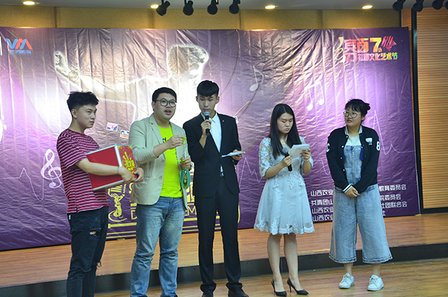 【缤纷百团】歌曲与体育碰撞——“我爱记歌词”“铁人三项”活动成功举办