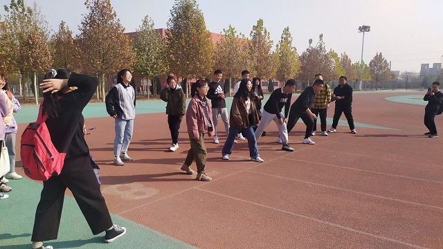 【完满班级】以竞技之名义 绽放青春光彩——淬炼商学院财务1903班、财务1803班、会计2006班完满班级活动