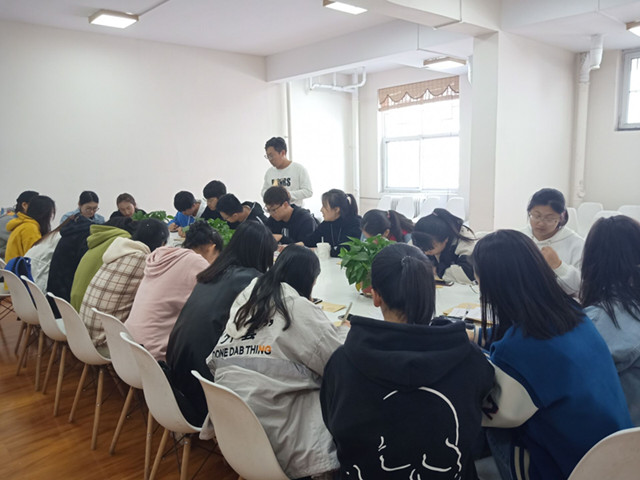 【完满班级】淬炼商学院四月完满班级主题活动回顾（三十八）