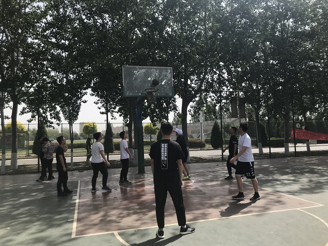 【完满班级】精彩篮球 你我拼搏——大数据学院软件1601班开展完满班级活动