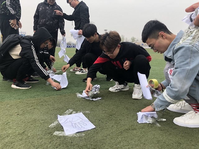 【完满班级】左手加右手——软件1802班完满班级活动