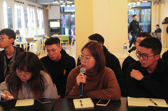 重温办学初心 凝聚力量再出发