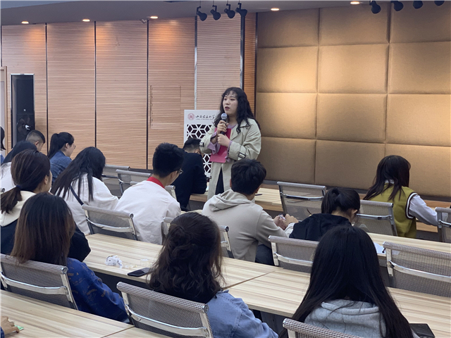 新学期 48支专项志愿者服务队全“心”起航