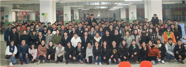 深深感恩心 浓浓饺子情——青年志愿者联合会邀环卫工人共度“饺子节”