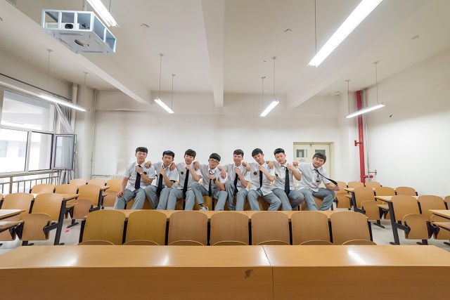 【完满班级】年华不尽  我们不分——艺术传媒学院视觉1604班举办完满班级活动