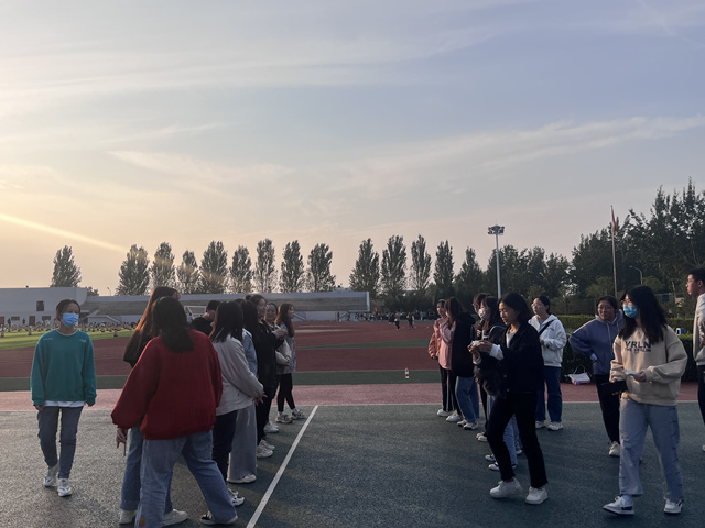 【完满班级】 追忆百年党史 弘扬体育精神——商务英语学院完满班级活动集锦