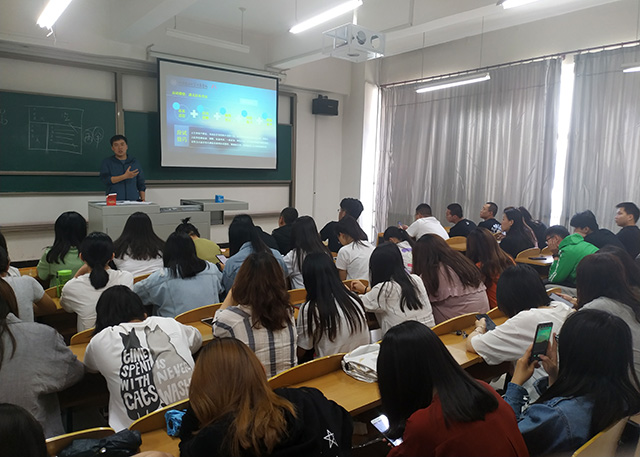 【辅导员说完满】制定合适计划 有效解决问题——艺术传媒学院辅导员说完满之成为解决问题的高手