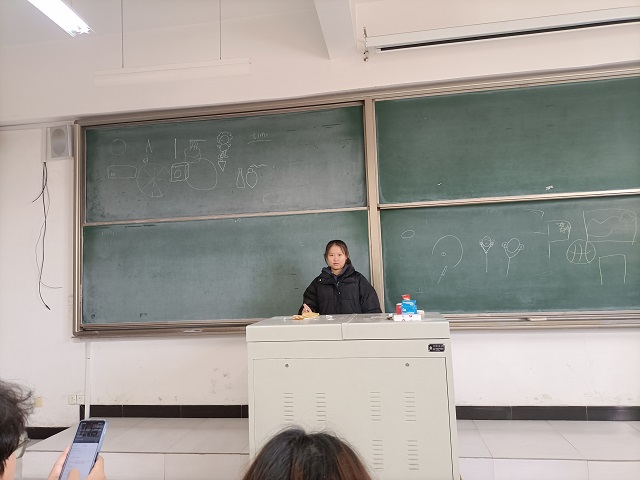 【完满班级】诗歌昭昭有春日 寒冬错引双流水——食品与环境学院食品2101班完满班级活动