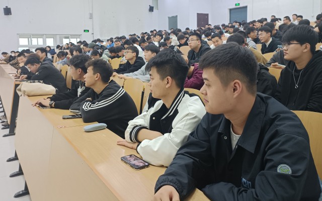 【辅导员说完满】向阳花开 邂逅美好——智能工程学院2020级辅导员说完满活动