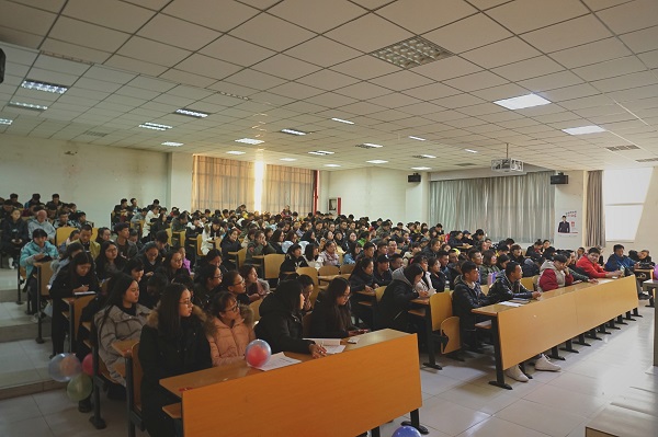 【辅导员说完满】新生活新挑战 你准备好了吗——环科系举办辅导员说完满