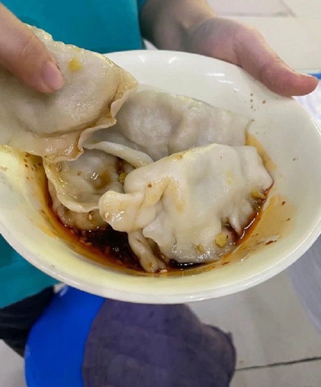 【完满班级】冬至一家亲 团员包饺子——食品与环境学院动医1903完满班级活动