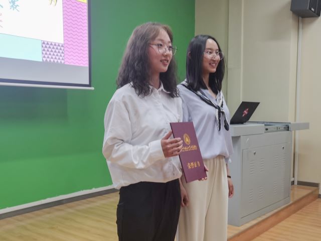 【1+1＞2】思索创意 在实践中开拓创新——经管&青藤联合举办“2021 秀出我的样”创意大赛决赛