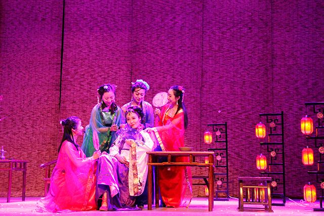【剧评】晓月落花如梦——教师剧《如梦令》