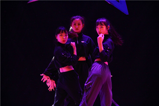 第115期周末文化广场:我们不一“Young”箕城学子演绎别样青春