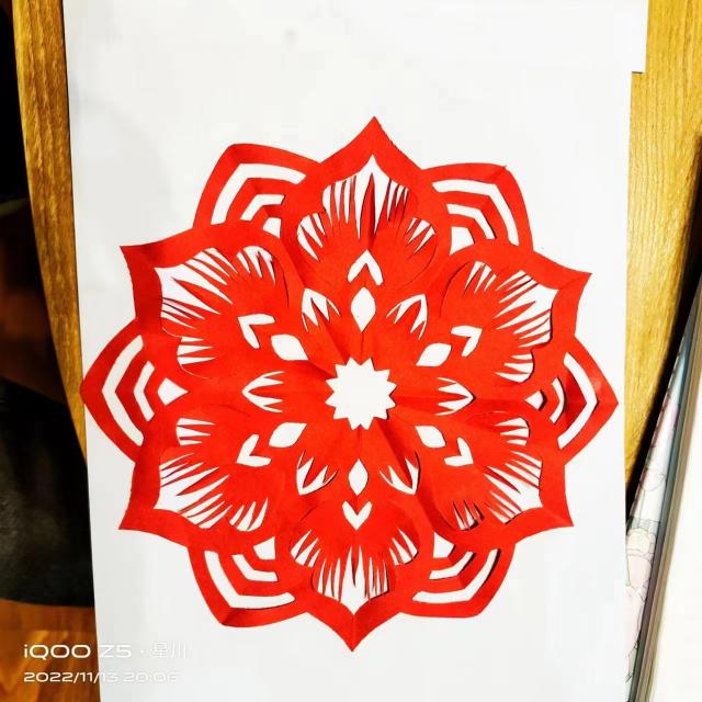 【完满团支部】心随手动 有你才show——经济与管理学院国贸(专升本)2205班完满团支部活动