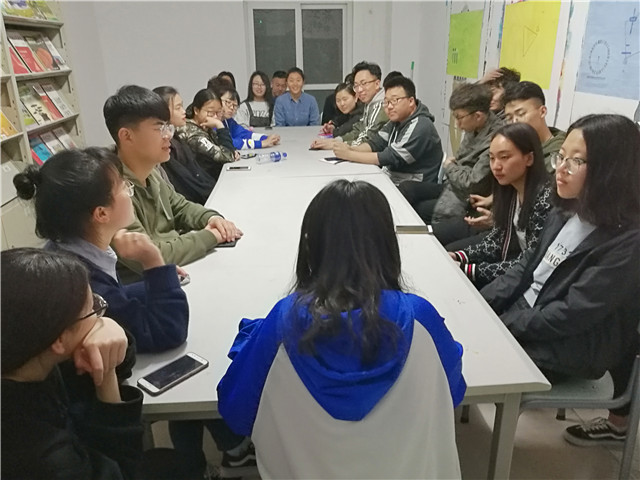 【完满班级】绿水青山就是金山银山——远景学院1701“世界防治荒漠化和干旱日”主题学习