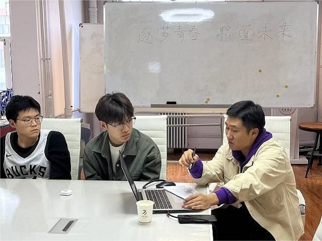 行而不缀 未来可期——优秀校友事迹分享会