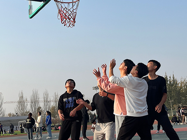 【完满团支部】逢投必进 突破极限——大数据学院、信息工程学院物联2201班完满团支部活动