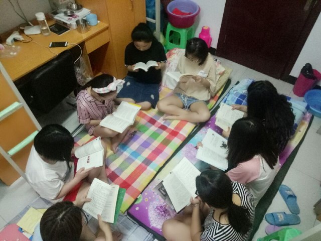 【完满班级】动手创新团队协作 社团艺术共话完满——经济与管理学院举办6月份完满班级（二）